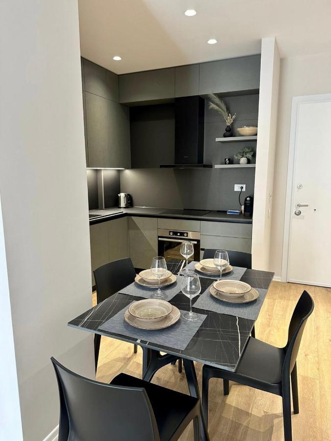 New Brilant Apartment Tirana Kültér fotó